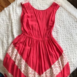 Small pink maxi dress with lace detail